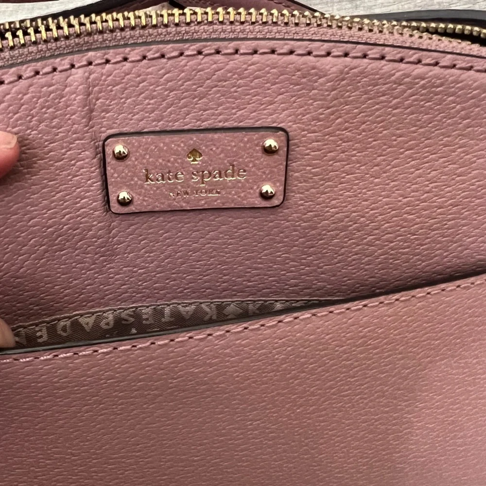 Kate Spade crossbody purse - Picture 7 of 9